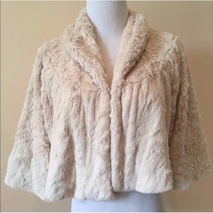 CABI FAUX FUR COAT JACKET SHRUG SZ small  WOW l@@k
